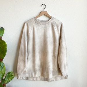 universal thread subtle dye sweater